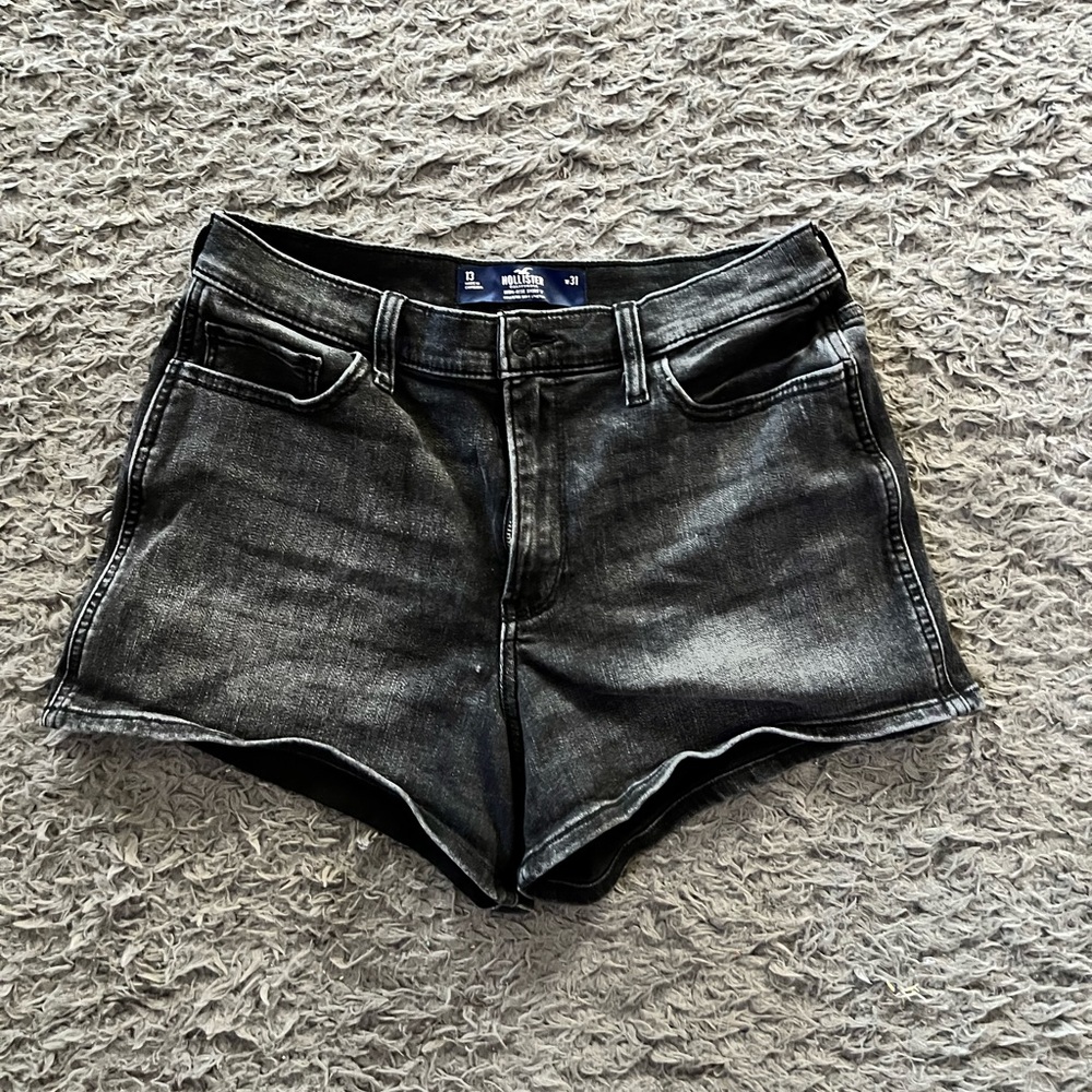 Hollister shorts